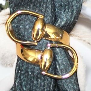 Unbranded Equestrian Style Scarf Ring - NWOT